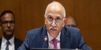 Pakistan repeatedly closes the border, Afghans are facing huge losses in trade.