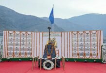 Narendra Modi paid tribute to Pulwama martyrs, said – their courage inspires every Indian.