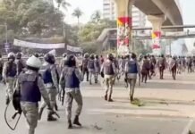 Violent clashes between police and protesters before elections in Bangladesh, dozens injured