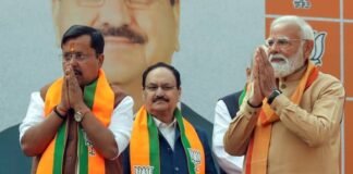 BJP’s big bet in West Bengal, promises to give ₹ 2500 to women!