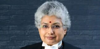 Judges should not hesitate in taking the right decision under any pressure.