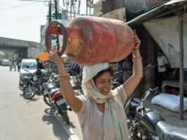 Situation of LPG consumption in urban and rural India