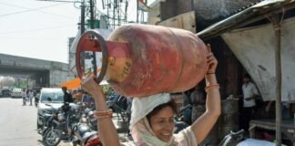 Situation of LPG consumption in urban and rural India
