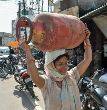 Situation of LPG consumption in urban and rural India